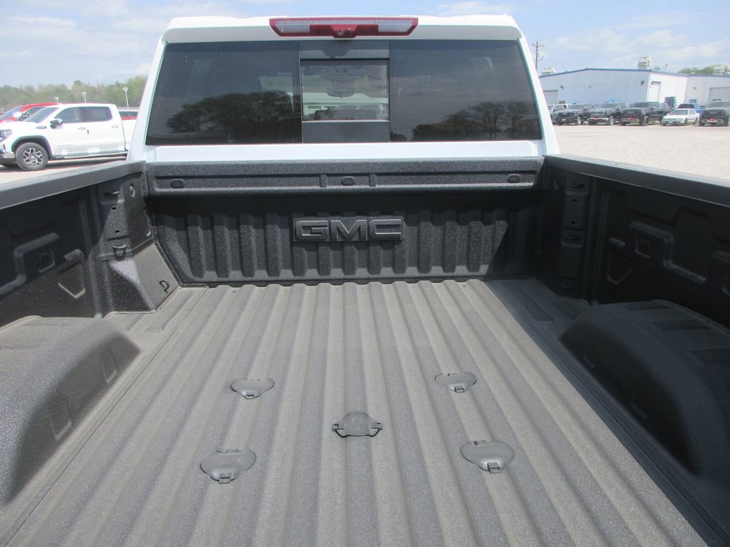 New 2026 GMC Sierra 2500 AT4 w/ AT4 Premium Plus Package image 6