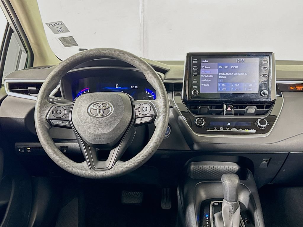 Used 2020 Toyota Corolla LE FWD image 9