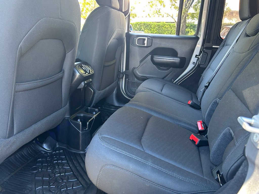 Certified 2020 Jeep Wrangler Unlimited Sport S AWD/4WD image 40