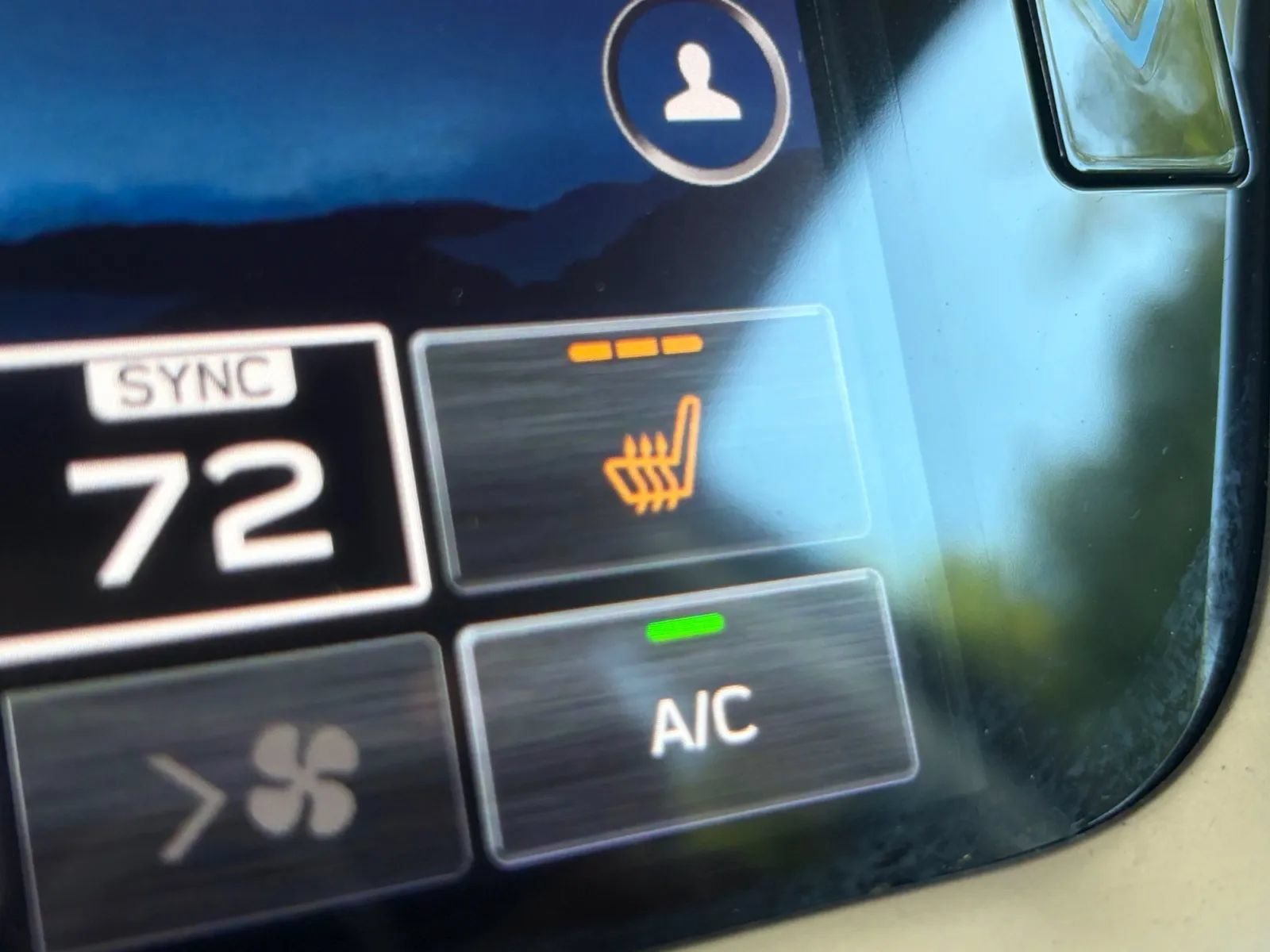 Used 2021 Subaru Outback Premium AWD/4WD image 25