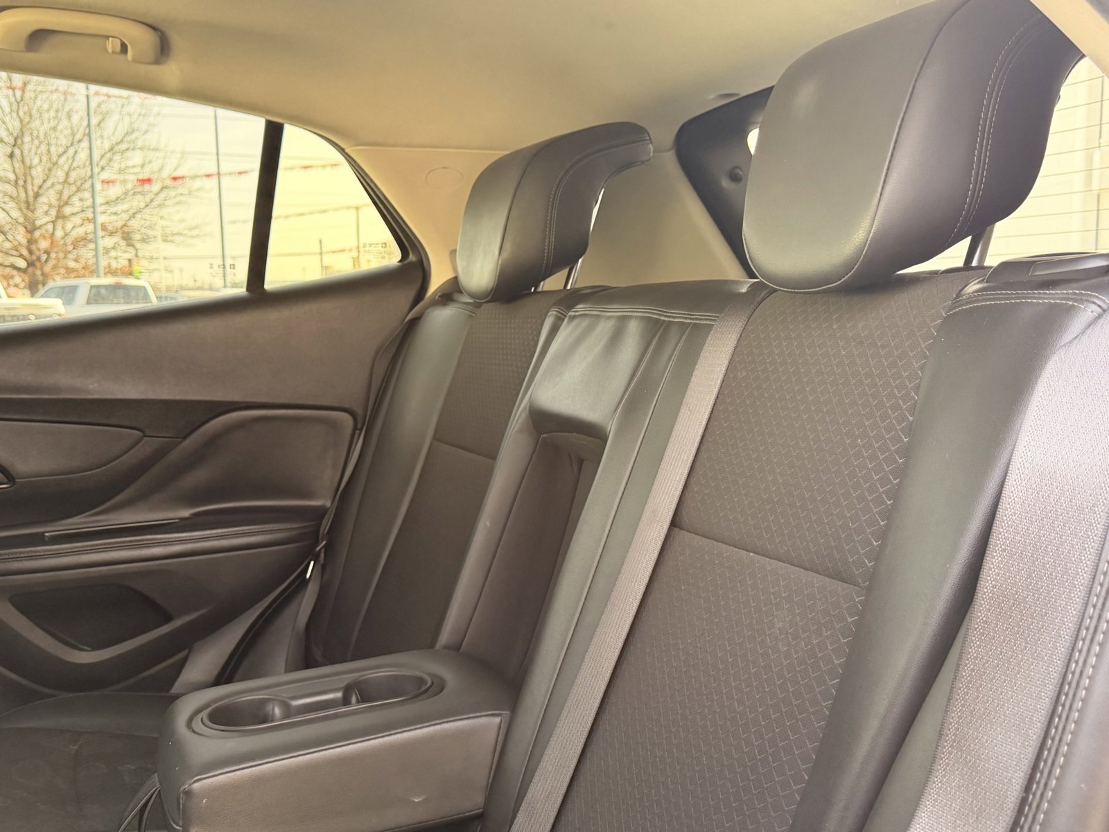 Used 2020 Buick Encore Preferred FWD image 19