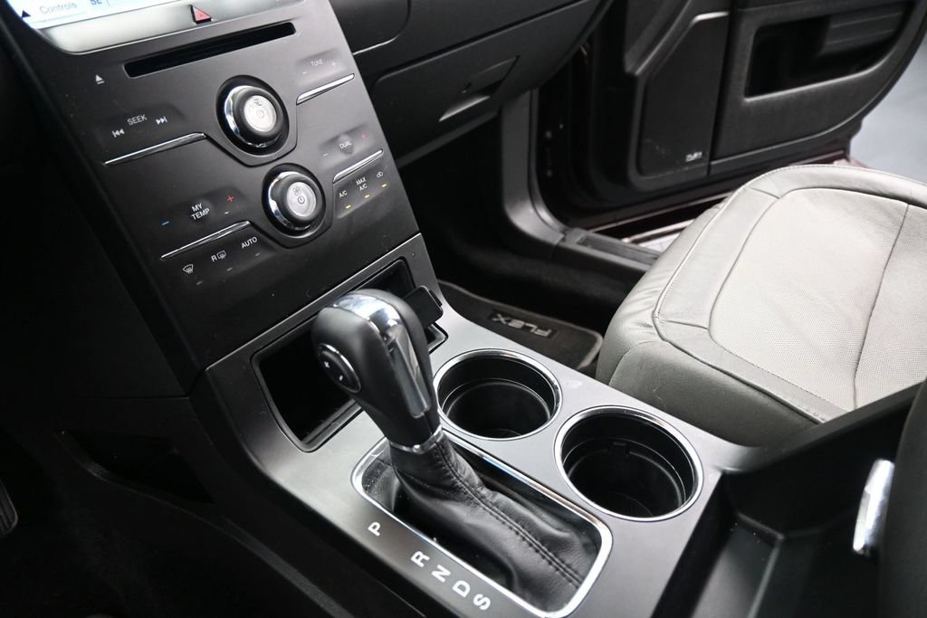 Used 2019 Ford Flex SEL w/ Equipment Group 202A FWD image 17