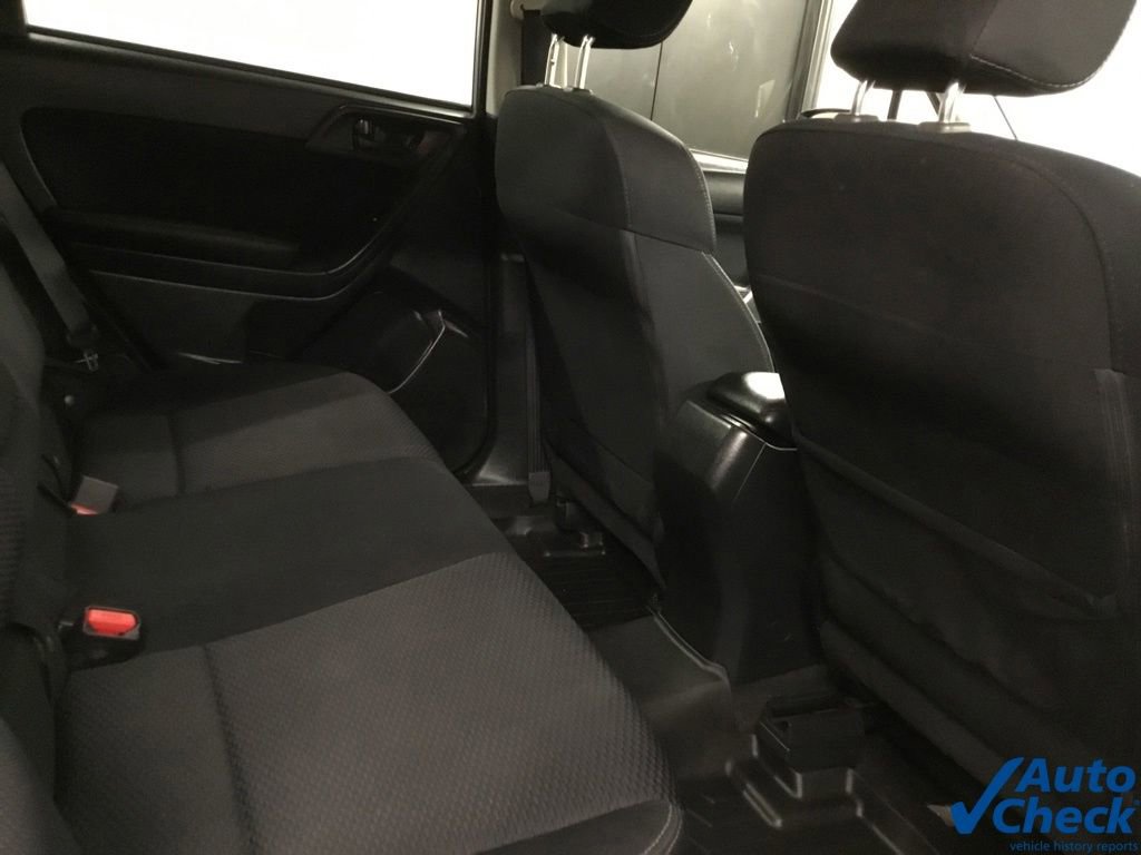 Used 2016 Subaru Forester 2.5i Premium w/ All-Weather Package AWD/4WD image 32