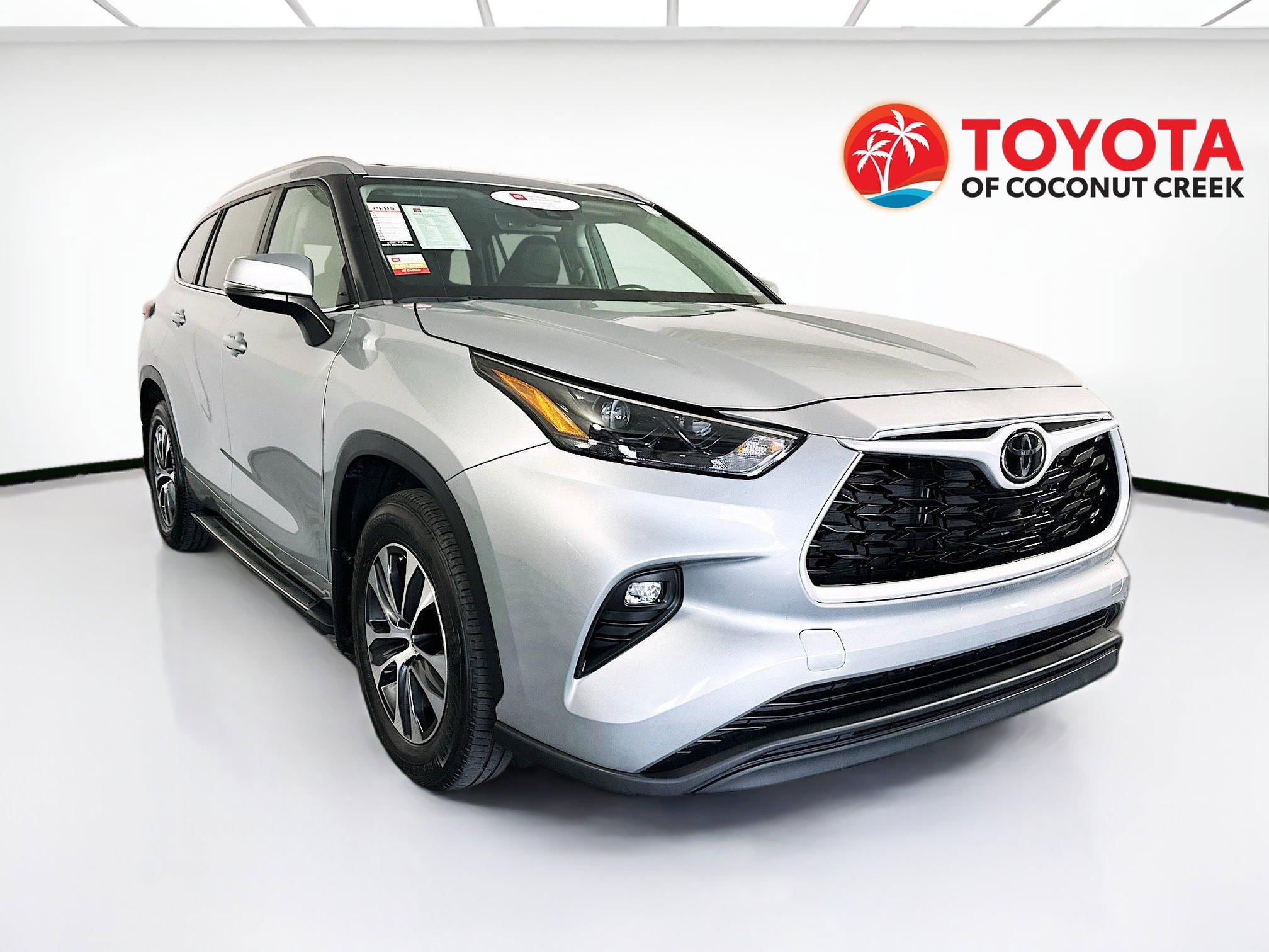 Certified 2023 Toyota Highlander XLE