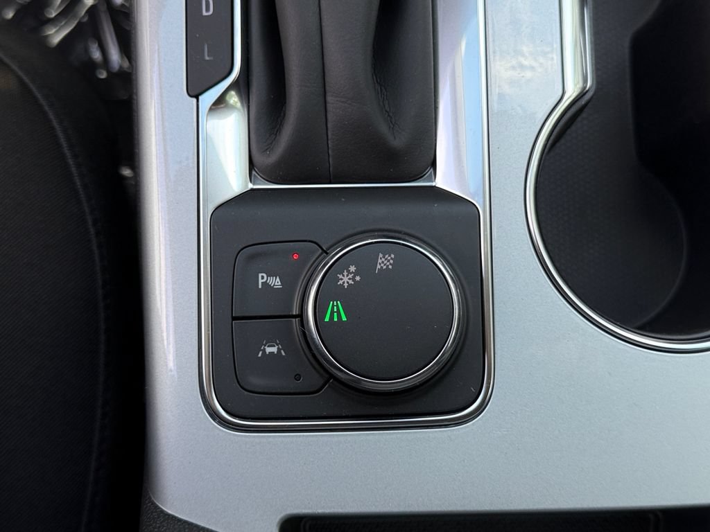 New 2026 Chevrolet Blazer LT w/ Convenience Package FWD image 21