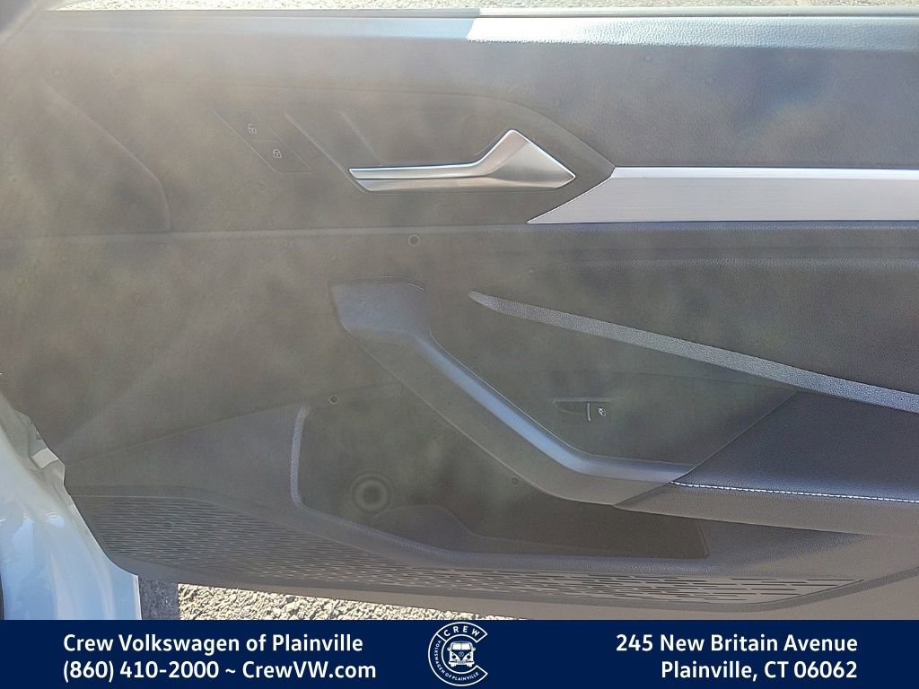 Certified 2025 Volkswagen Jetta Sport image 42