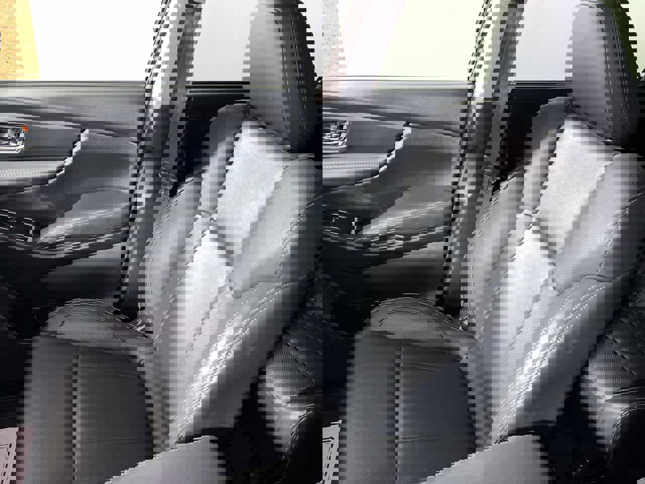 Used 2024 Subaru Ascent Limited image 26