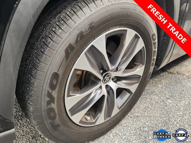 Used 2022 Toyota Highlander XLE image 10