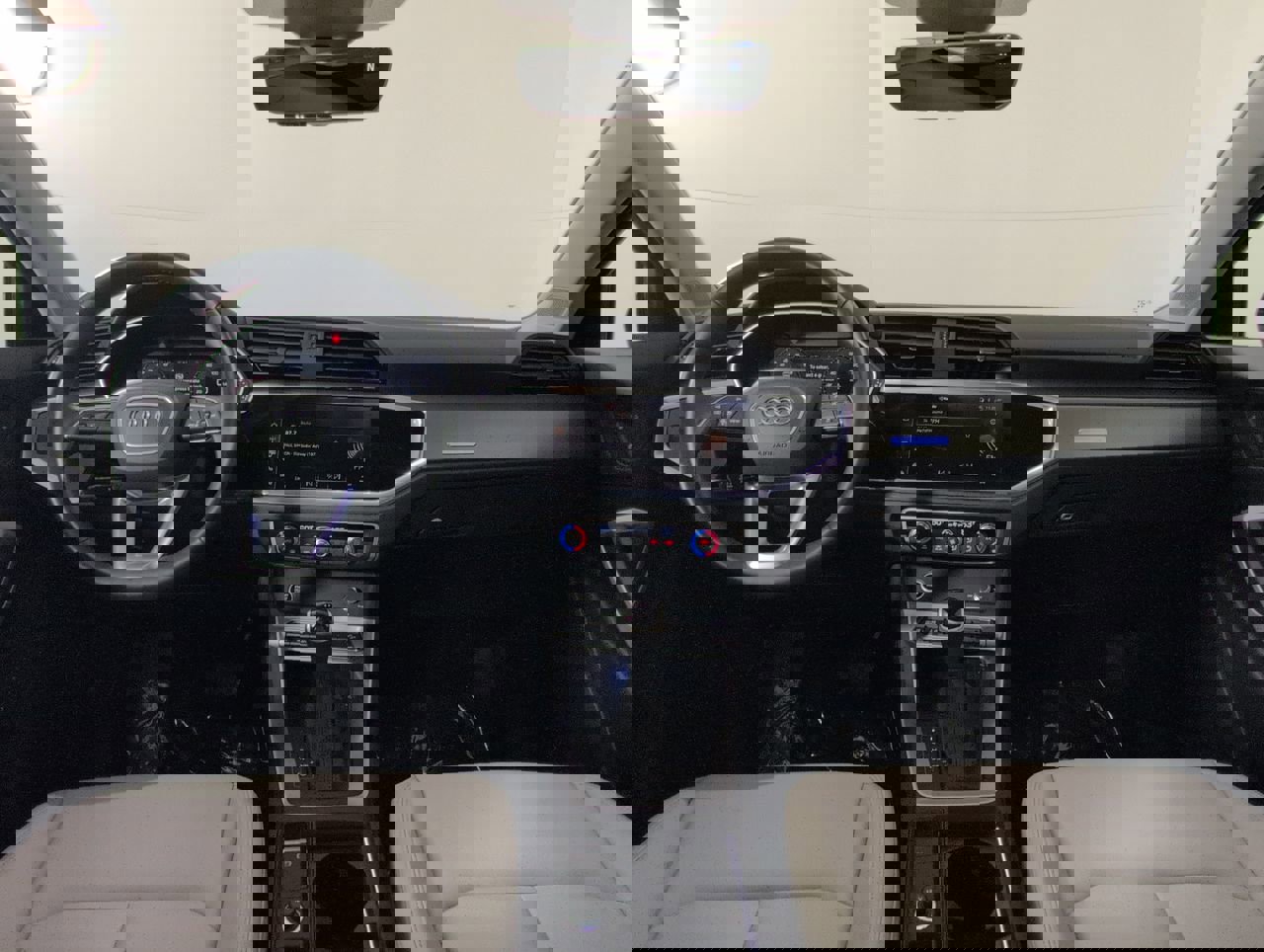 Used 2024 Audi Q3 2.0T Premium Plus image 24