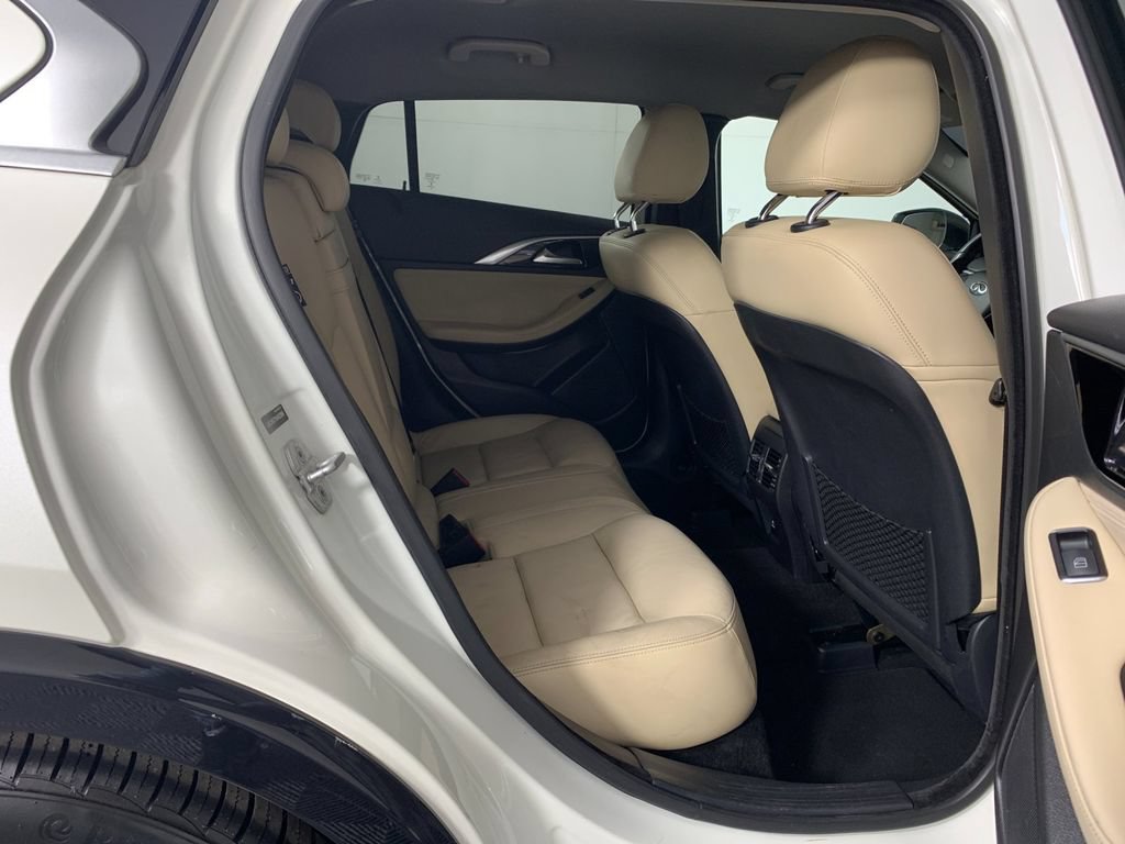 Used 2017 INFINITI QX30 w/ Cargo Package FWD image 37