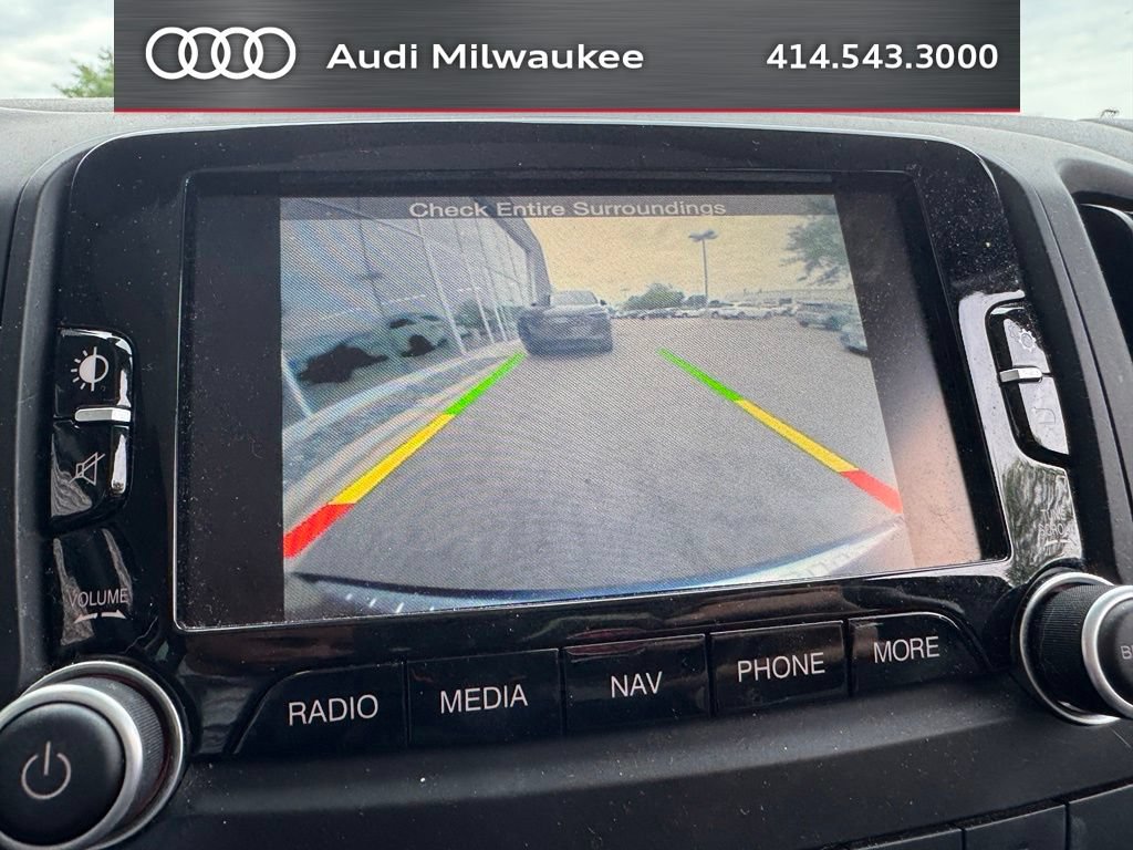 Used 2017 FIAT 500L Trekking w/ Premium Package FWD image 15