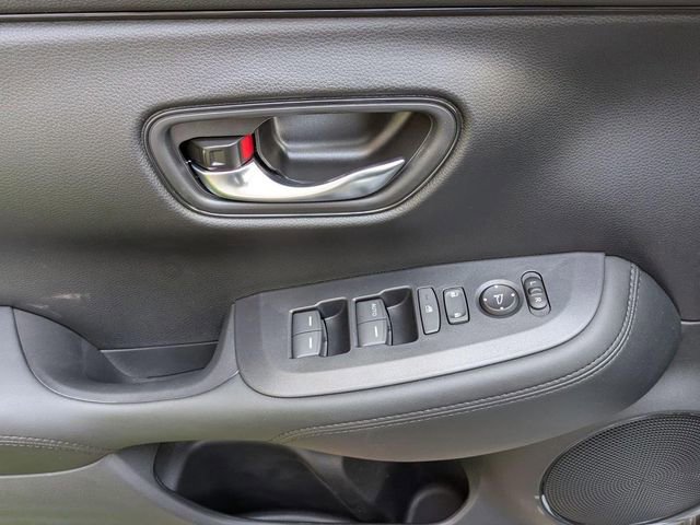 New 2026 Honda HR-V LX image 9