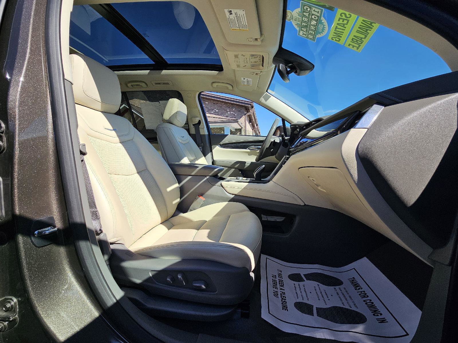 Used 2020 Cadillac XT6 Premium Luxury image 14