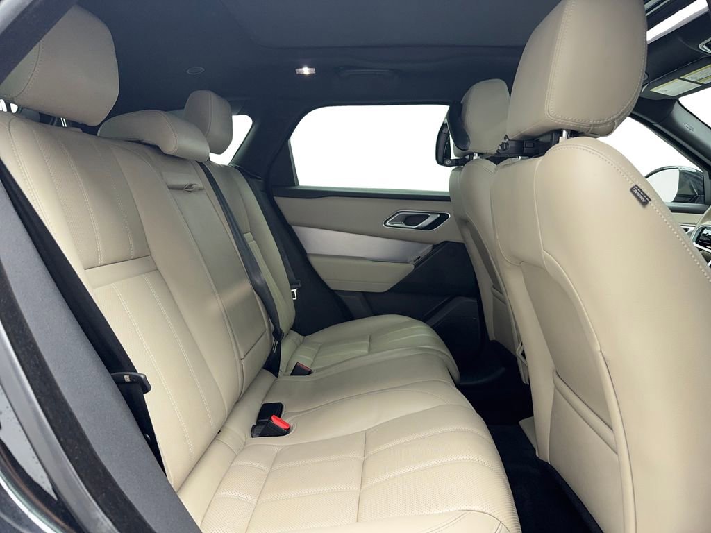Used 2023 Land Rover Range Rover Velar R-Dynamic S AWD/4WD image 17
