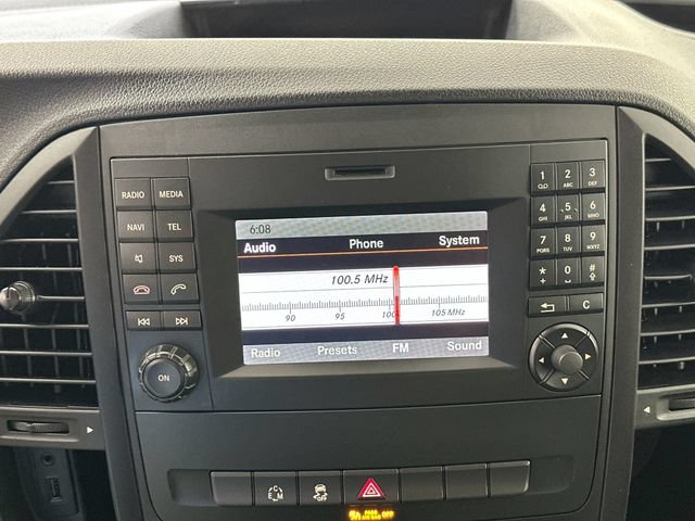 Used 2018 Mercedes-Benz Metris image 13