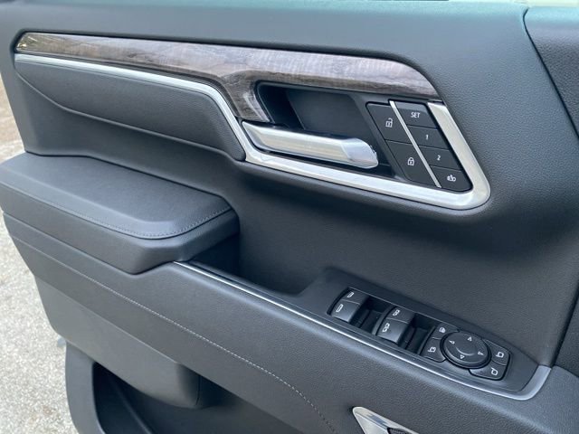 New 2026 Chevrolet Silverado 1500 LTZ w/ LTZ Premium Package image 9