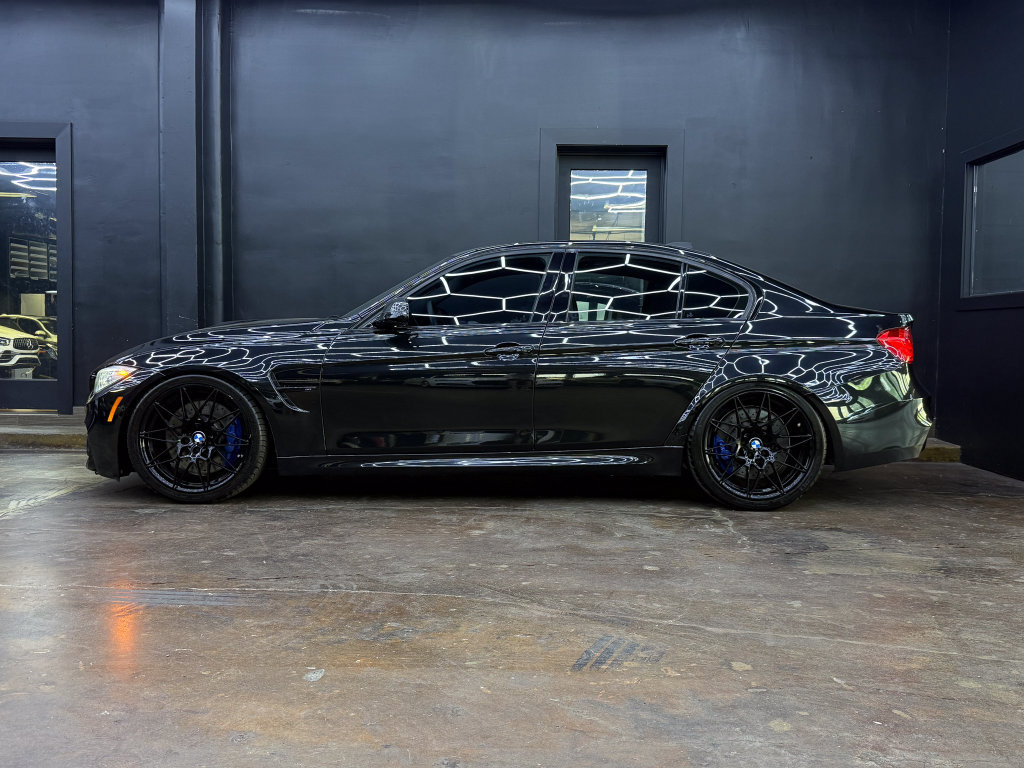 Used 2015 BMW M3 RWD image 29