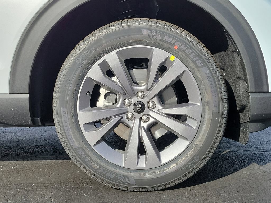 New 2026 Ford Explorer Active image 9