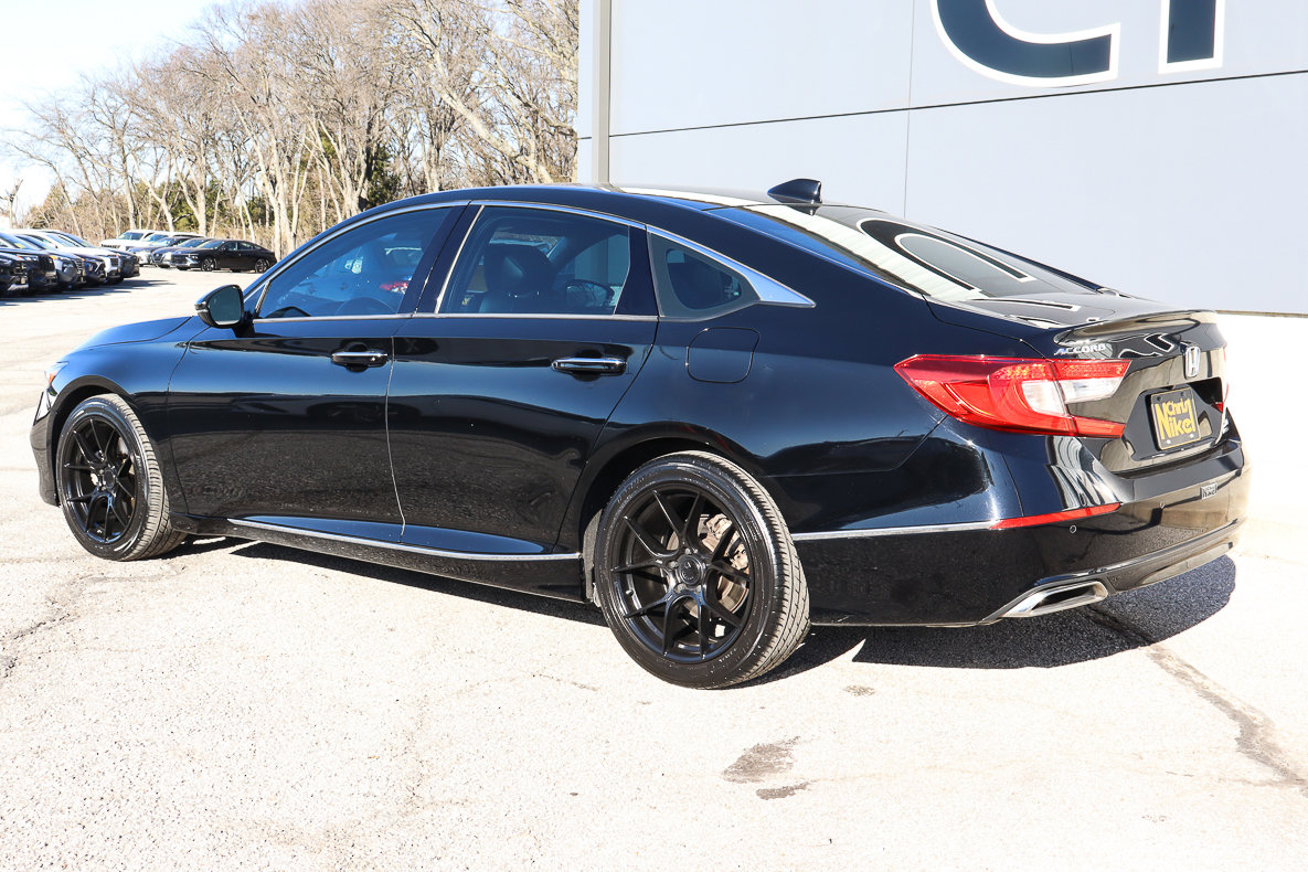 Used 2020 Honda Accord Touring image 6