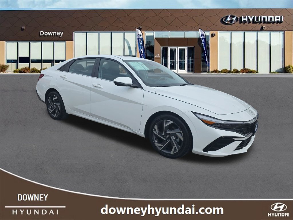 Used 2024 Hyundai Elantra Limited FWD image 7