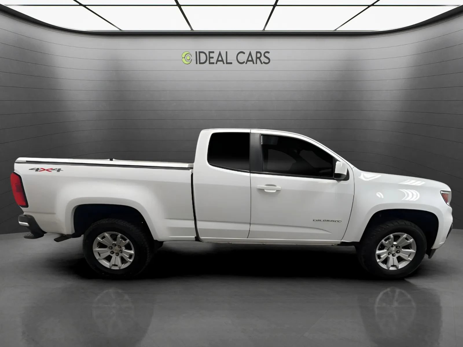 Used 2022 Chevrolet Colorado LT w/ Fleet Safety Package AWD/4WD image 4