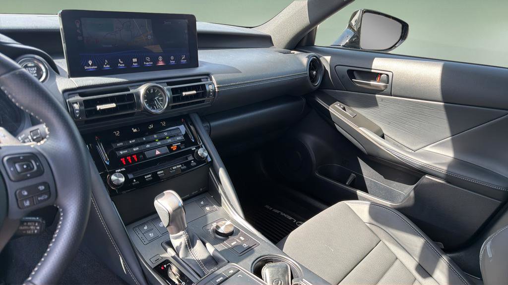 Used 2025 Lexus IS 350 F Sport w/ Navigation Package image 19