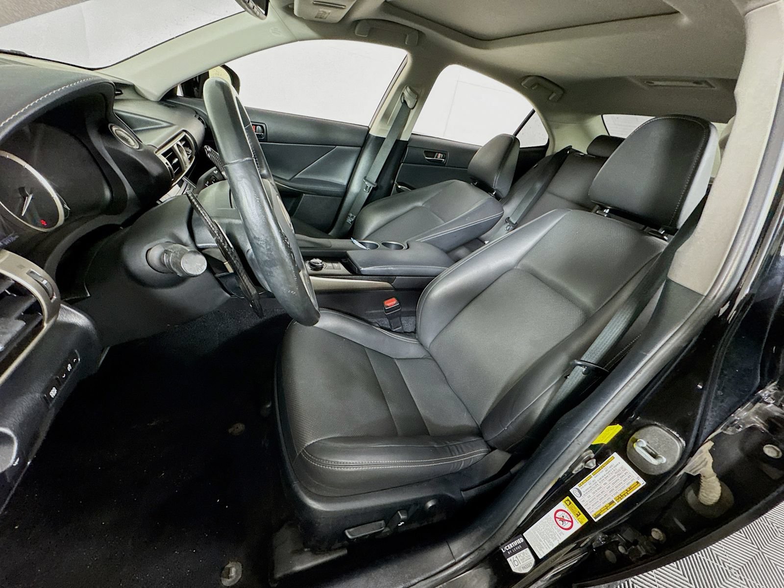 Used 2014 Lexus IS 350 AWD w/ Navigation Package image 12
