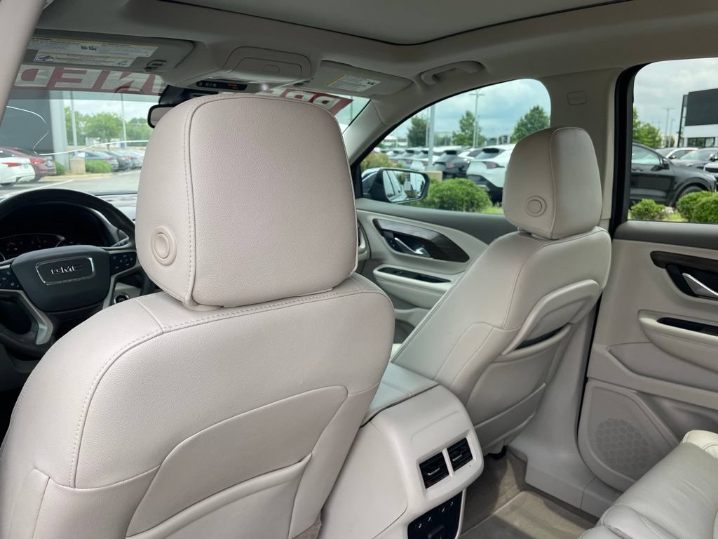 Used 2020 GMC Terrain Denali w/ Denali Premium Package AWD/4WD image 27