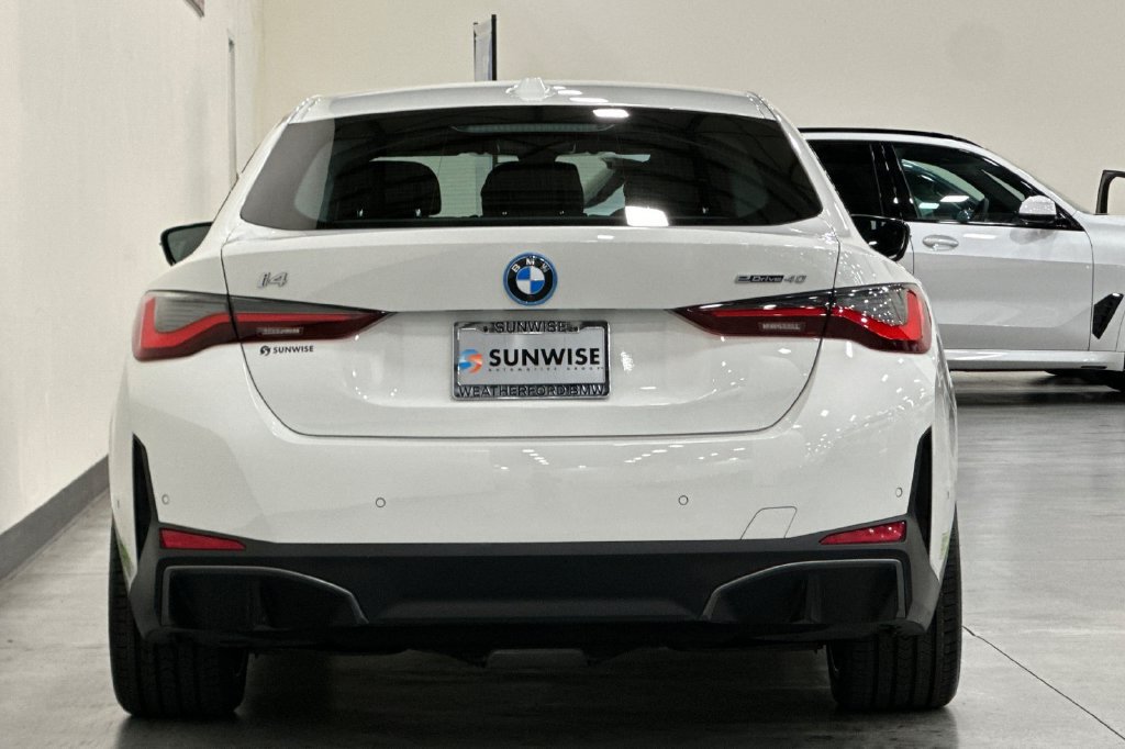 Used 2023 BMW i4 eDrive40 w/ Premium Package RWD image 5