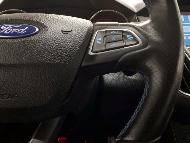 Used 2017 Ford Focus RS AWD/4WD image 43