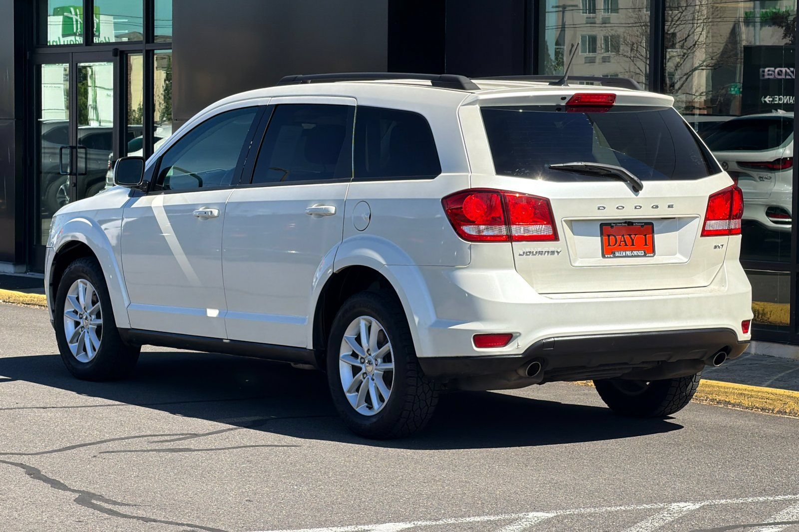 Used 2013 Dodge Journey SXT w/ Flexible Seating Group FWD image 7