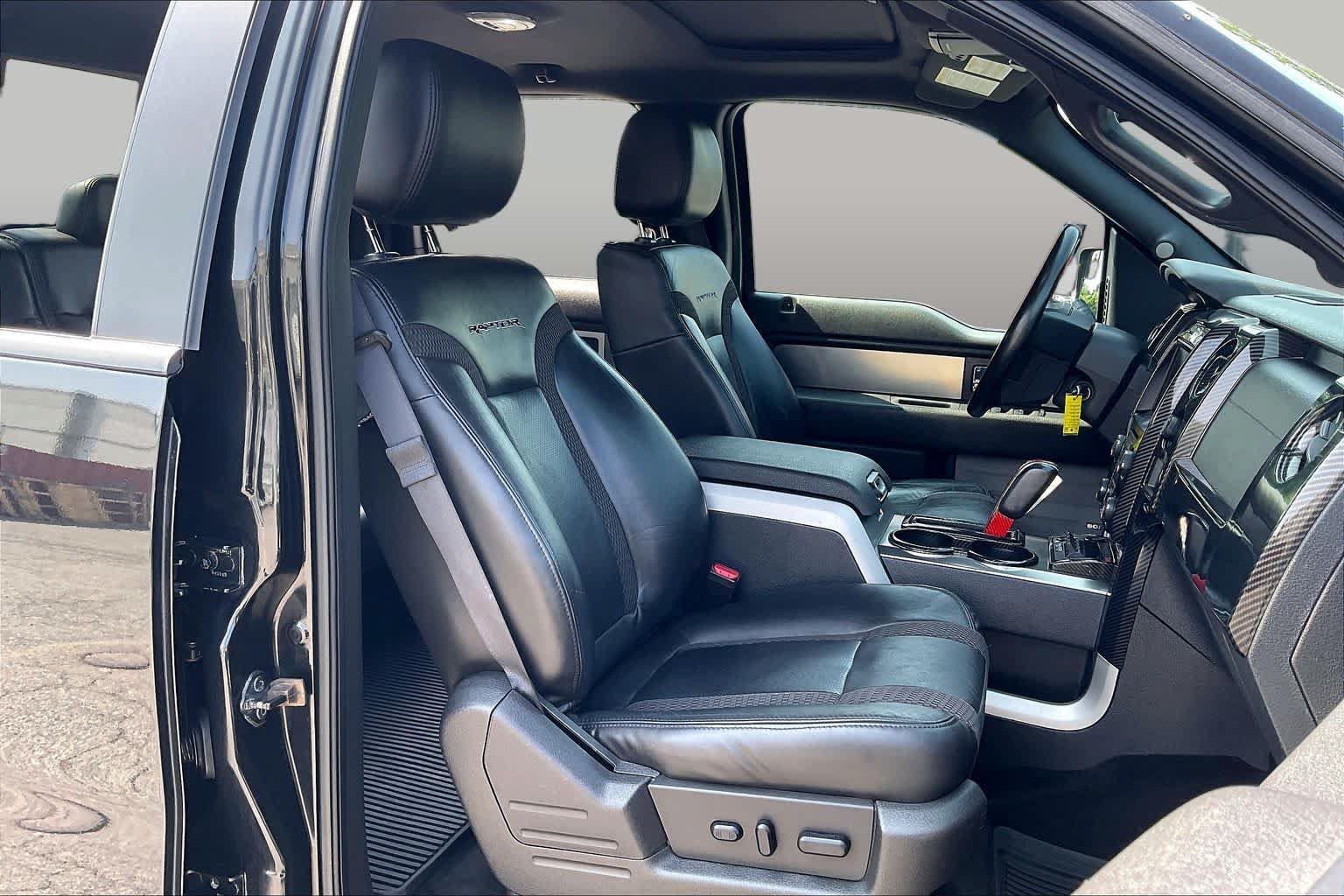 Used 2013 Ford F150 Raptor w/ Luxury Equipment Group AWD/4WD image 8