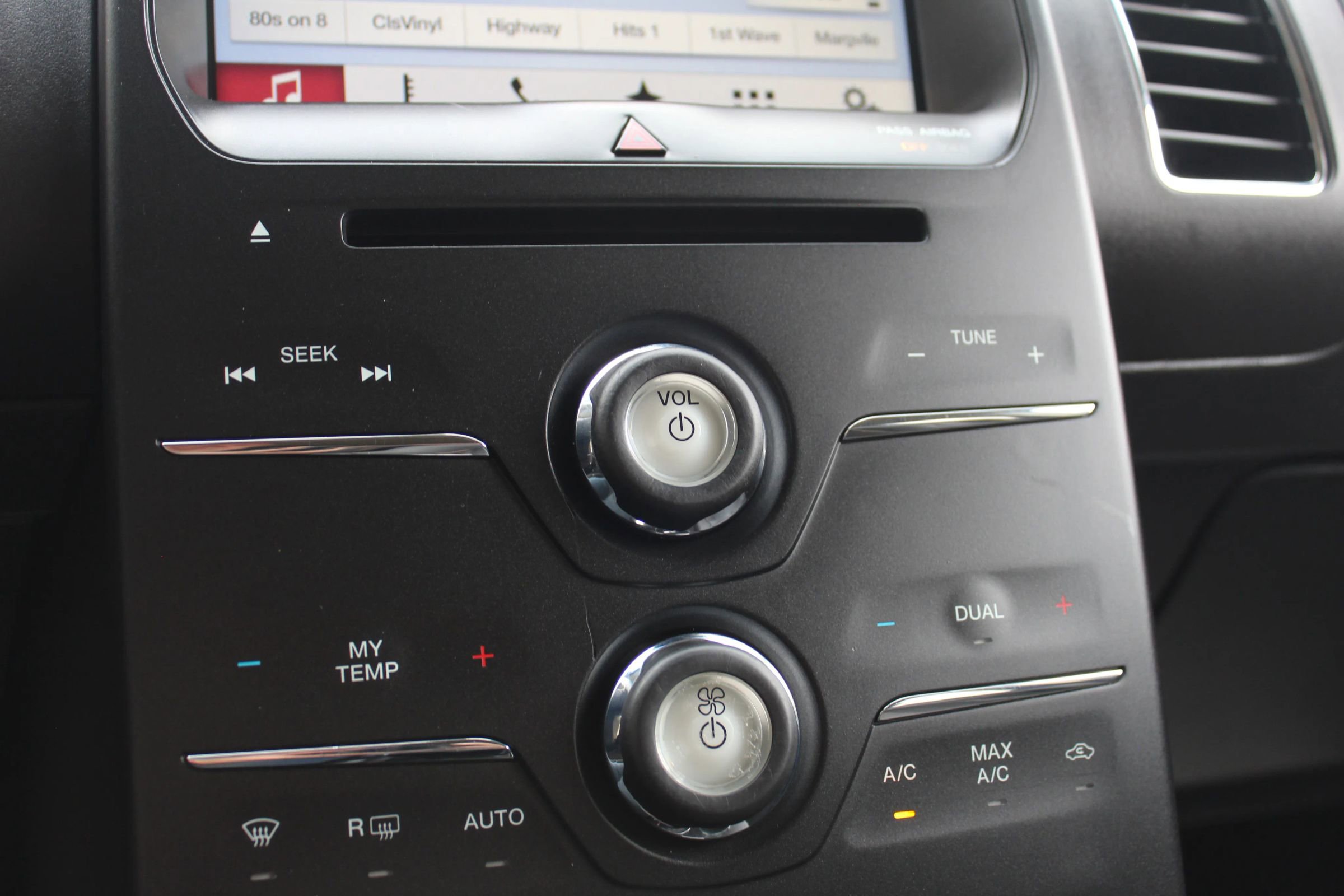 Used 2017 Ford Flex SEL w/ Equipment Group 202A image 34