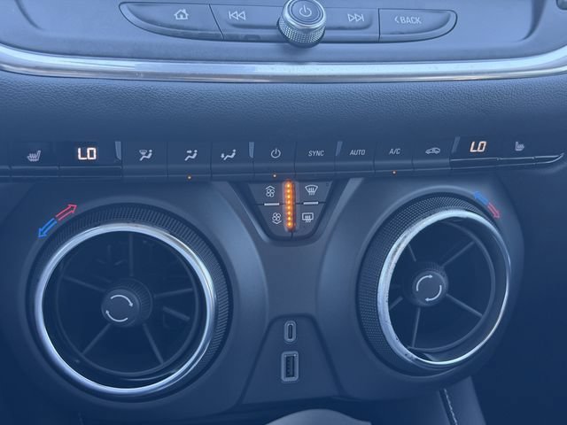 New 2026 Chevrolet Blazer LT w/ Convenience Package FWD image 27