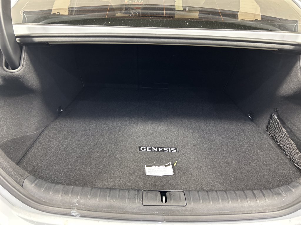Used 2022 Genesis G70 2.0T w/ Prestige Package AWD/4WD image 20