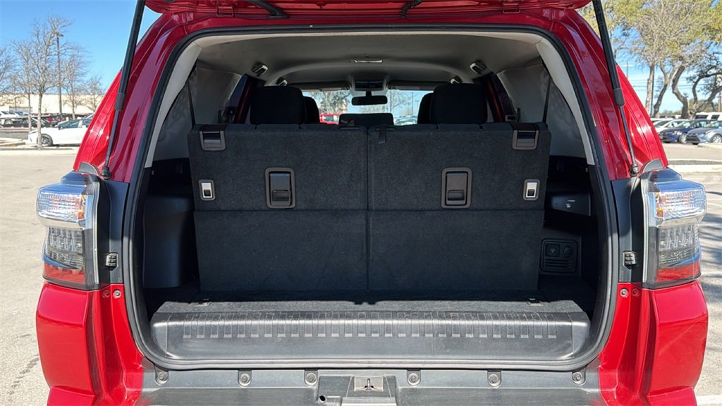 Used 2017 Toyota 4Runner SR5 image 39