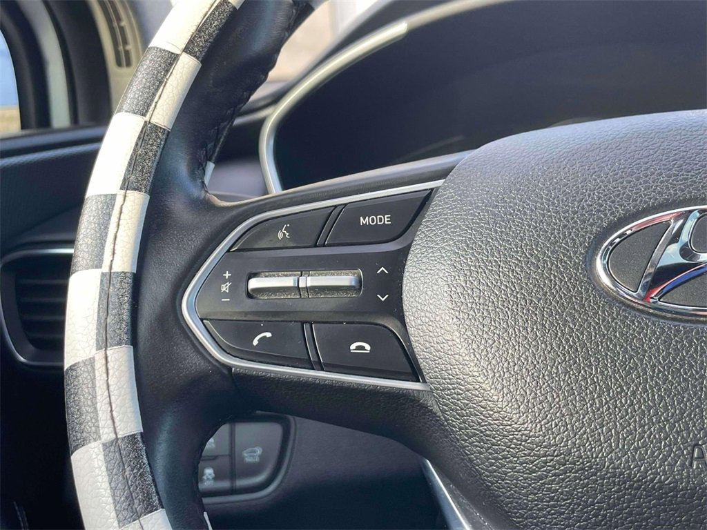 Used 2020 Hyundai Santa Fe Limited image 22