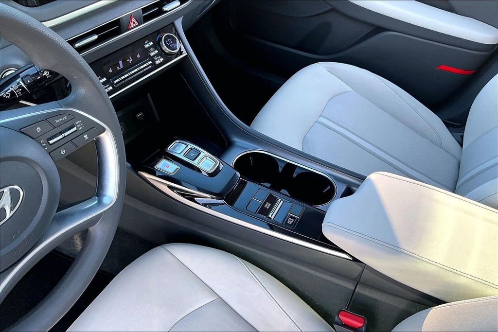 Used 2023 Hyundai Sonata SEL FWD image 17