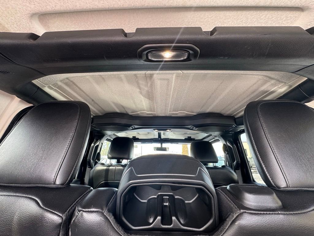 Used 2022 Jeep Wrangler Unlimited Sahara w/ Cold Weather Group image 40