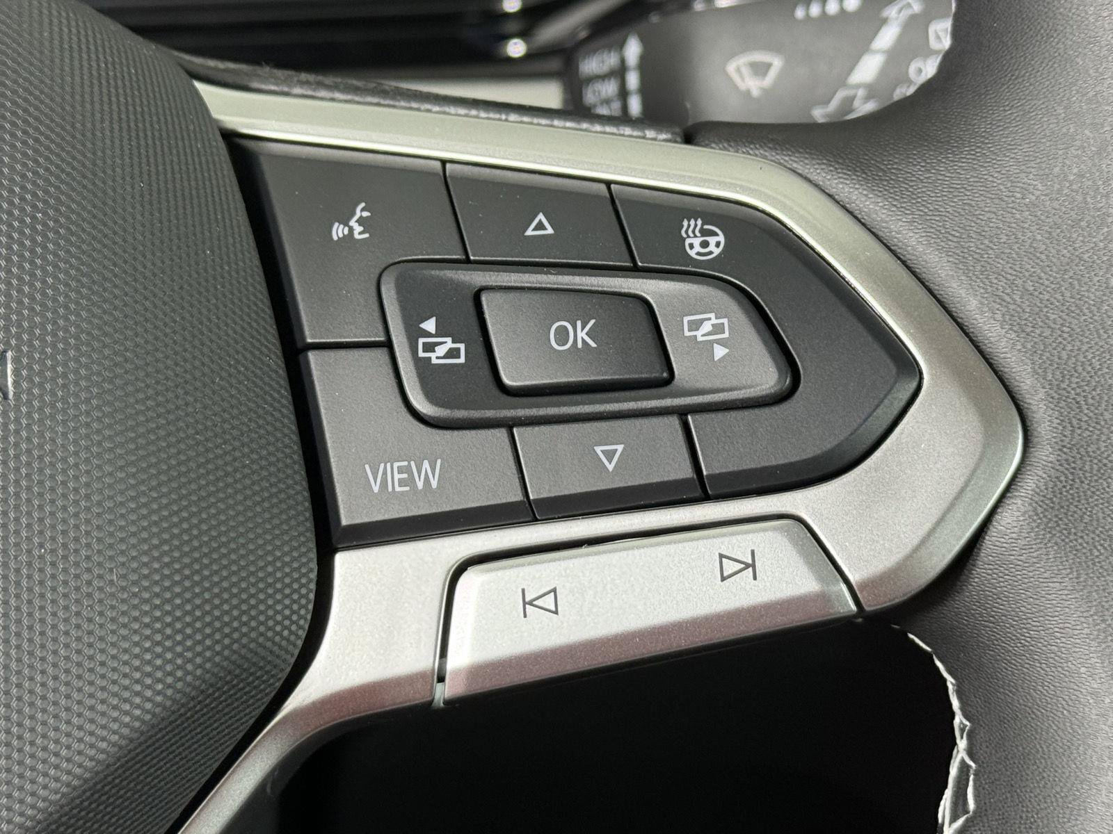 New 2027 Volkswagen Taos S FWD image 26