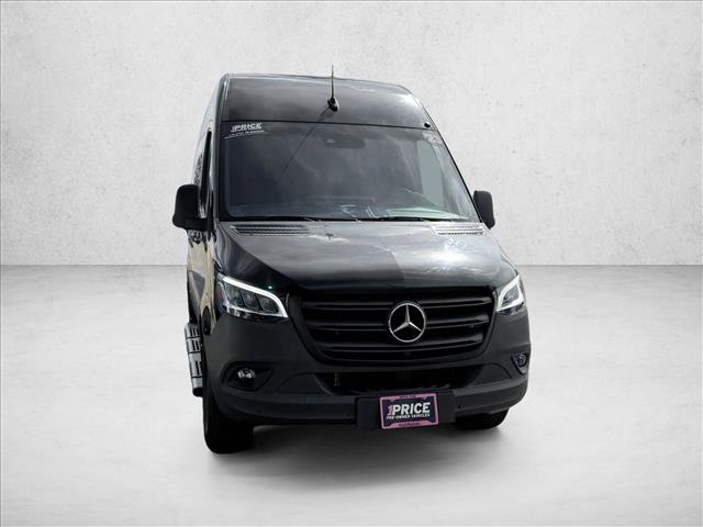 Used 2023 Mercedes-Benz Sprinter 2500 video 3