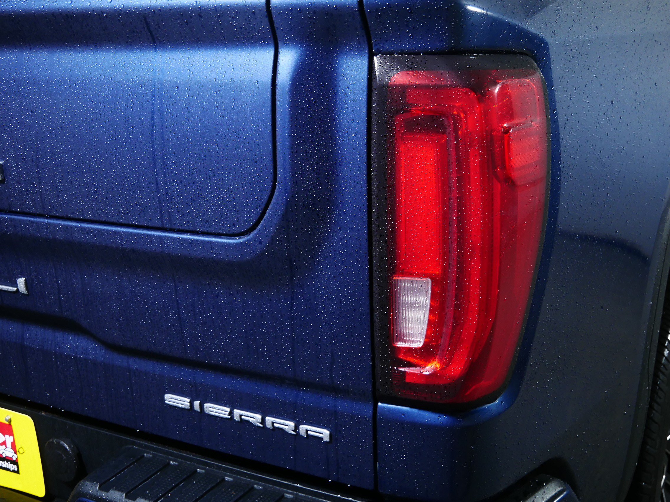 Used 2019 GMC Sierra 1500 Denali w/ Denali Ultimate Package AWD/4WD image 17