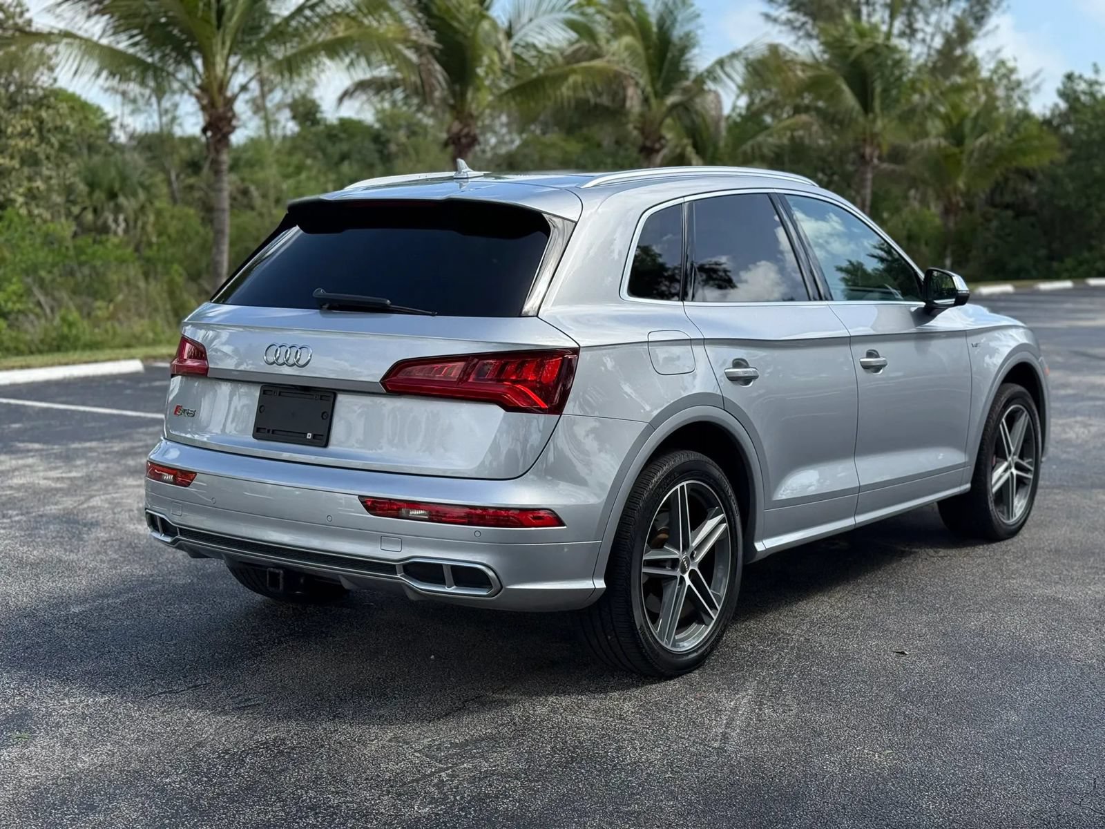 Used 2018 Audi SQ5 Premium Plus AWD/4WD image 13