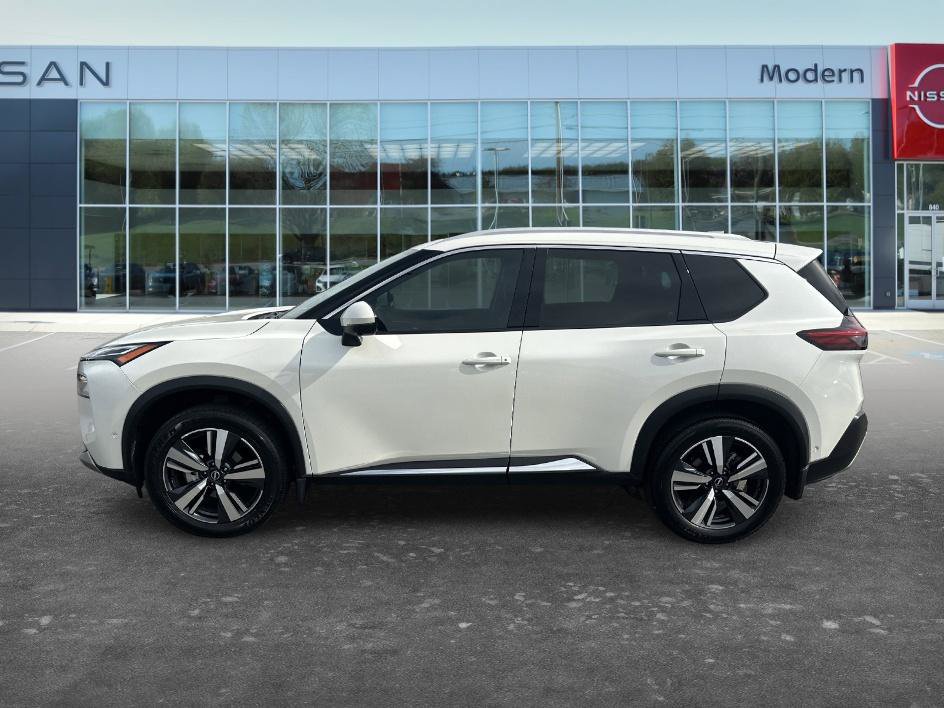 Certified 2023 Nissan Rogue Platinum w/ Platinum Premium Package FWD image 8