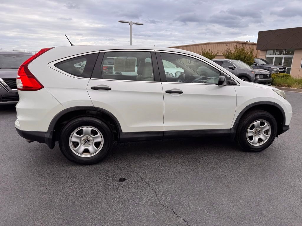 Used 2015 Honda CR-V LX image 6