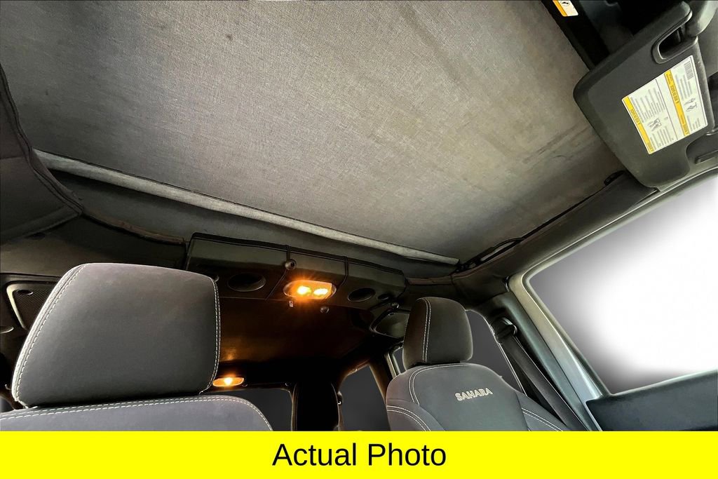 Used 2016 Jeep Wrangler Unlimited Sahara w/ Connectivity Group image 17