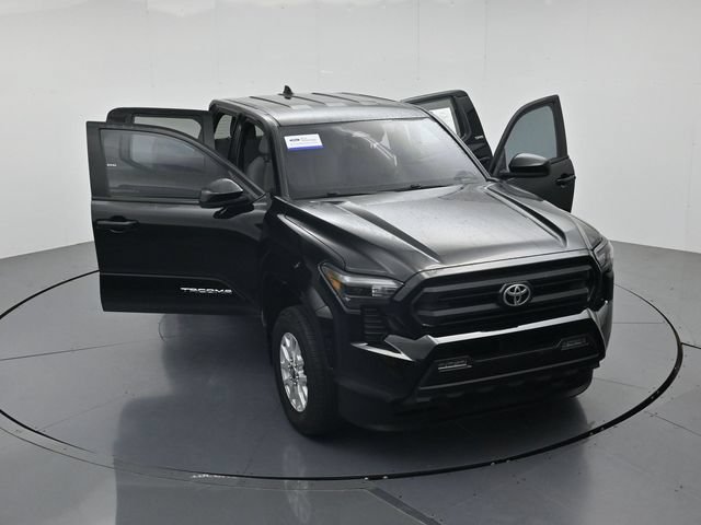 Used 2024 Toyota Tacoma SR5 AWD/4WD image 49