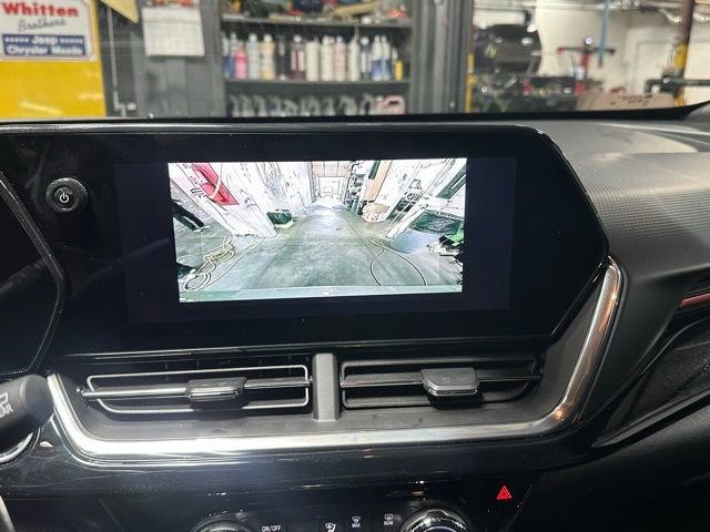 Used 2024 Chevrolet Trax RS w/ Driver Confidence Package image 30