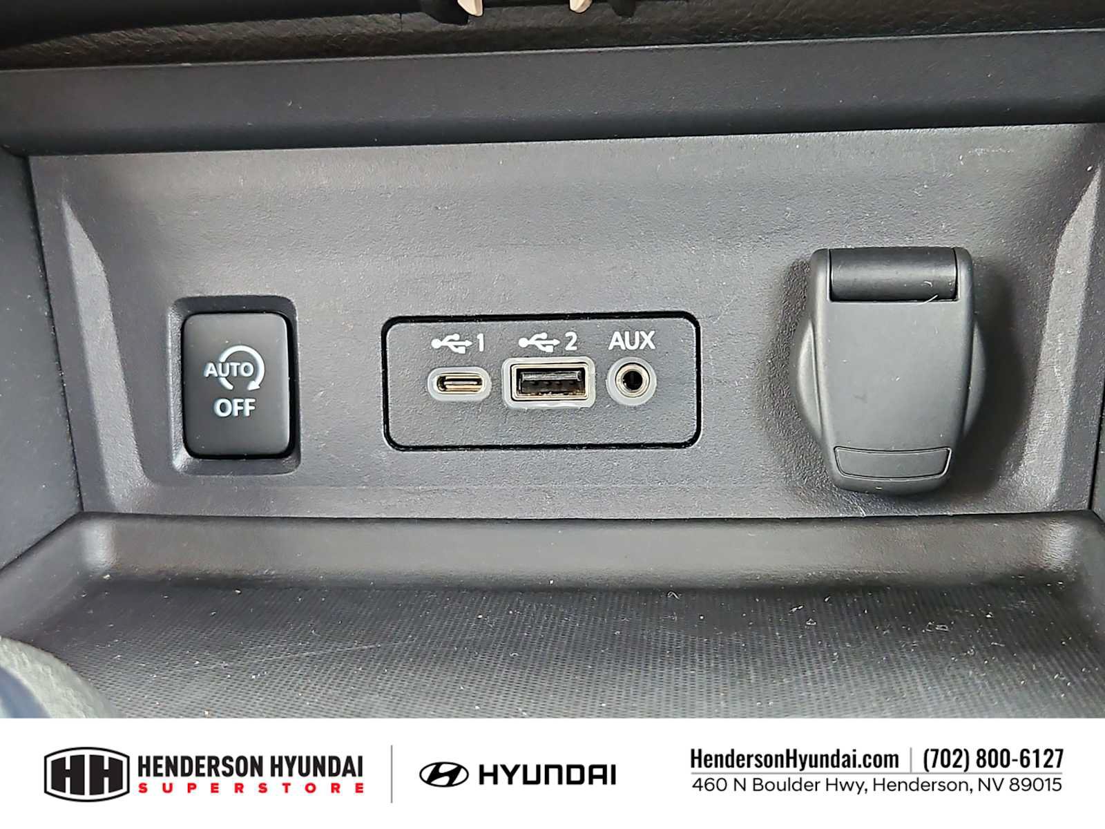 Used 2024 Nissan Sentra SV FWD image 30