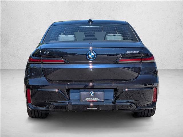 New 2026 BMW i7 xDrive60 w/ Executive Package AWD/4WD image 8